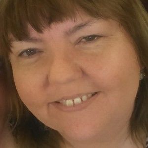 Meet your Posher, Brenda